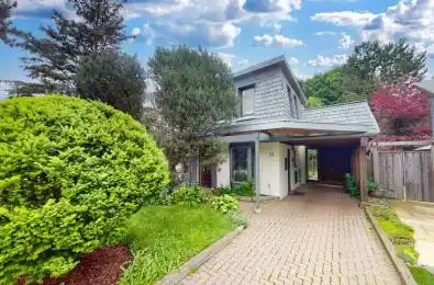 34 Cedarbank Crescent Toronto C13 Ontario M3B 3A4
