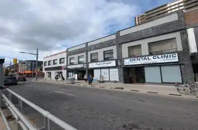944 St Clair Avenue Toronto C03 Ontario M6E 2V1