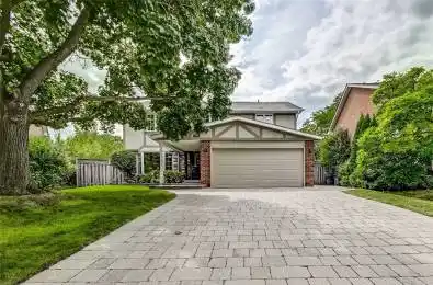 3491 Pinesmoke Crescent Mississauga Ontario L4Y 3L4