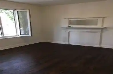 540 Spadina Crescent Unit# 2 Toronto C02 Ontario M5S 2J9