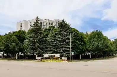 20 Harding Boulevard Unit# 304 Richmond Hill Ontario L4C 9S4