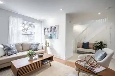 104 Aileen Avenue Toronto W03 Ontario M6M 1E9