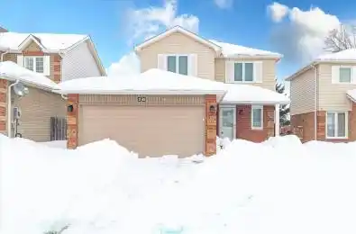 78 Hooper Square Clarington Ontario L1C 4X8