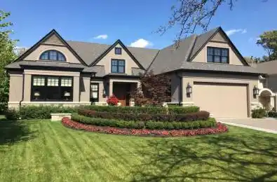 38 Hi Mount Drive Toronto C15 Ontario M2K 1X5