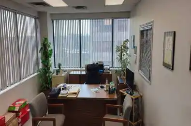 255 Duncan Mill Road Unit# 605 Toronto C12 Ontario M3B 3H9