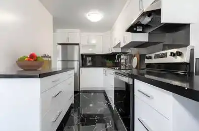 485 Eglinton Avenue Unit# 102 Toronto C10 Ontario M4P 1N2