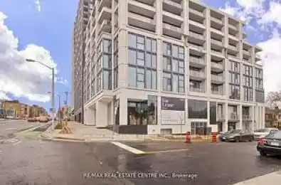 2020 Bathurst Street Unit# 211 Toronto C03 Ontario M6C 2B9
