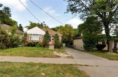 222 Finch Avenue Unit# Main Toronto C14 Ontario M2N 4R9