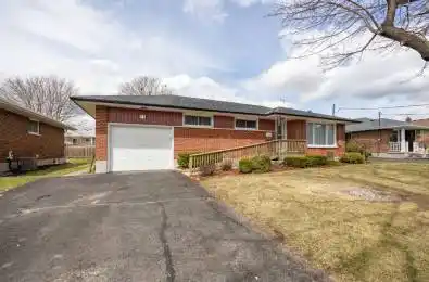 71 Parkway Crescent Clarington Ontario L1C 1C2