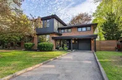 9 Lionel Heights Crescent Toronto C13 Ontario M3A 1L8