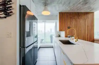 250 Manitoba Street Unit# 728 Toronto W06 Ontario M8Y 4G8