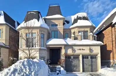 3 Ria Court King Ontario L7B 0B9