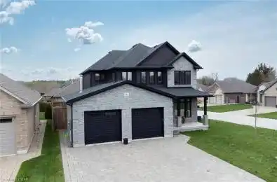 36 Brenmar Crescent Central Elgin Ontario N0L 1B0