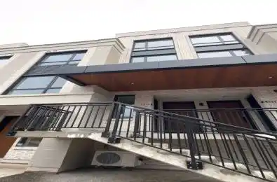 6 Red Squirrel Lane Unit# 202 Richmond Hill Ontario L4S 0P5