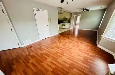 209 Balsam Avenue Unit# 3 Hamilton Ontario L8M 3B7