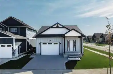 467 WOODRIDGE Drive Goderich Ontario N7A 0C7