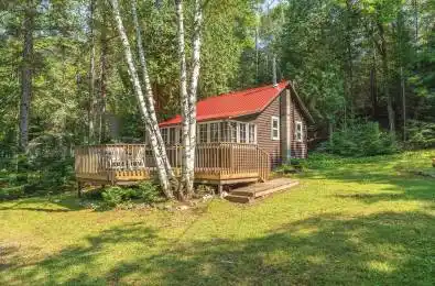 1257 PAINT LAKE Road Lake of Bays Ontario P0A 1E0