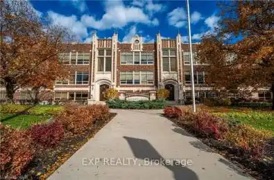 397 King Street Unit# 106 Hamilton Ontario L9H 1W9