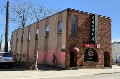 11 Walnut Street Hamilton Ontario L8N 2K8
