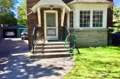 12 Duplex Crescent Toronto C03 Ontario M5P 1J2
