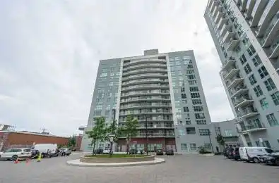 2152 Lawrence Avenue Unit# 1601 Toronto E04 Ontario M1R 3A7