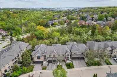 2250 Rockingham Drive Unit# 10 Oakville Ontario L6H 6J3