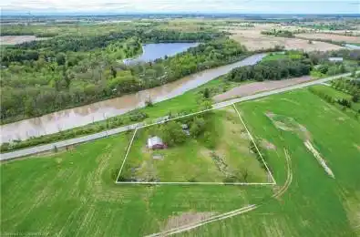 5801 Canborough Road West Lincoln Ontario L0R 2J0