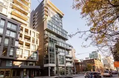 95 Bathurst Street Unit# 425 Toronto C01 Ontario M5V 0H7