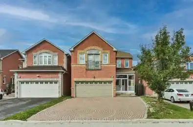 32 Thornton Street Markham Ontario L3S 4P7