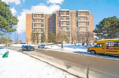 100 Wingarden Court Unit# 913 Toronto E11 Ontario M1B 2P4