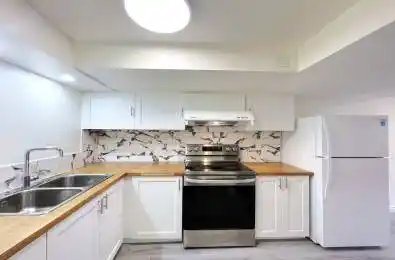 6166 Silken Laumann Way Mississauga Ontario L5V 1A3