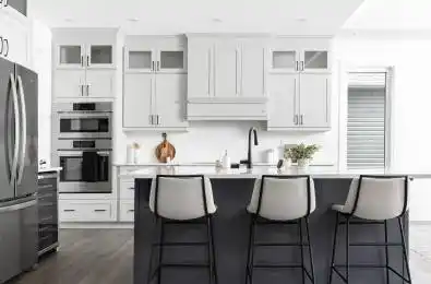 30 Dyer Crescent Bracebridge Ontario P1L 0N4