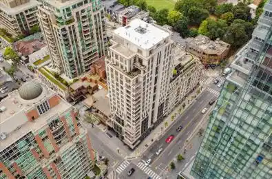 68 Yorkville Avenue Unit# 304 Toronto C02 Ontario M5R 3V7