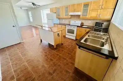 209 Balsam Avenue Unit# 2 Hamilton Ontario L8M 3B7