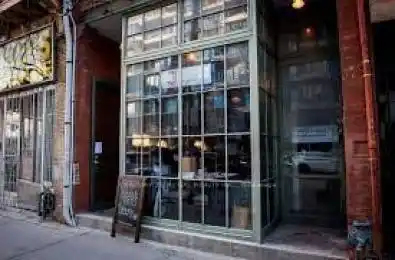 1198 Queen Street Toronto C01 Ontario M6J 1J6