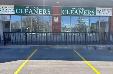 560 Mulock Drive Unit# 3 and 4 Newmarket Ontario L3Y 8R9