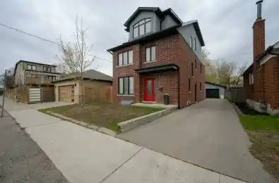 820 Cosburn Avenue Toronto E03 Ontario M4C 2W1