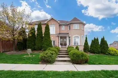 7137 Lowville Heights Mississauga Ontario L5N 8E7