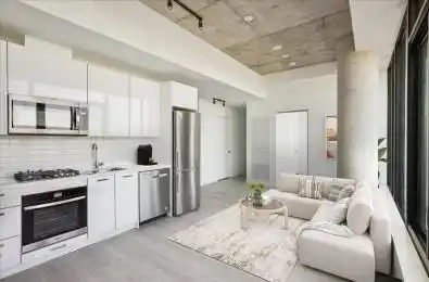 195 McCaul Street Unit# 2003 Toronto C01 Ontario M5T 0E5