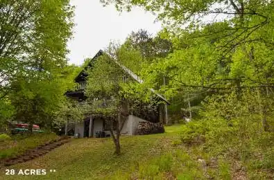 527 Aspdin Road Huntsville Ontario P1H 1Y4