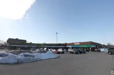 4490 Fairview Street Unit# 120-121 Burlington Ontario L7L 5P9