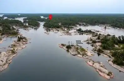 1 A510 Island N/A The Archipelago Ontario P0G 0A3