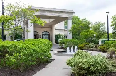 20 Bloorview Place Unit# 218 Toronto C15 Ontario M2J 0A6