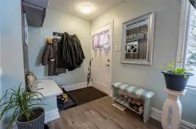 606 Ross Street London East Ontario N5Y 3V7