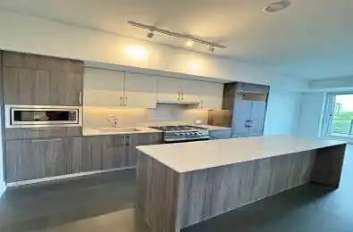 8 Manor Road Unit# 704 Toronto C03 Ontario M4S 2A5