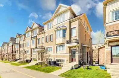 2538 Rosedrop Path Oshawa Ontario L1L 0H4