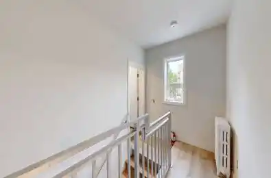 4 Brentwood Road Unit# Unit A Toronto W07 Ontario M8Z 3N2