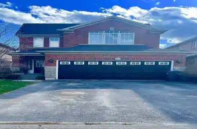 4820 Half Moon Grove Mississauga Ontario L5M 7R7