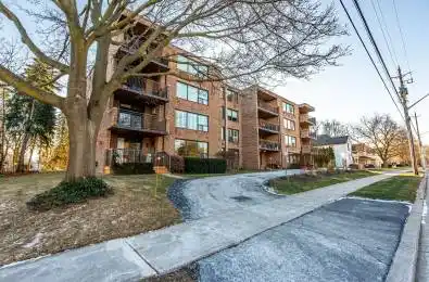 28 Robinson Street Unit# 303 Grimsby Ontario L3M 3C9
