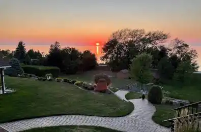 422 Penetangore Row Kincardine Ontario N2Z 2J7